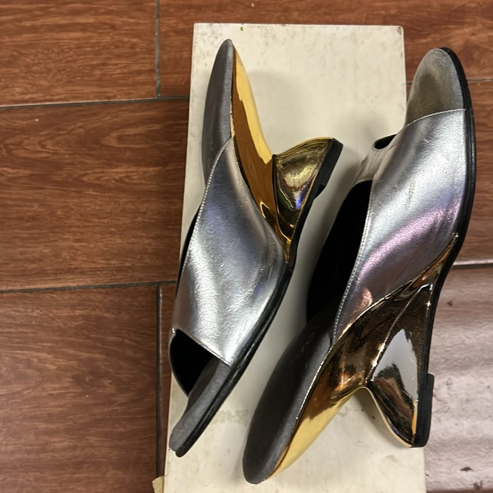 Finest by Onex “Bianca” Silver Gold Wedge Heel Women’s they say size 8 a size 7